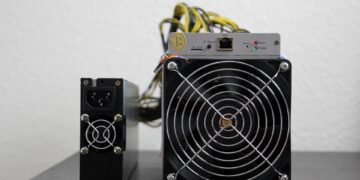 Institutional Advantage in Money Markets: A Deep Dive into Systemic Risks