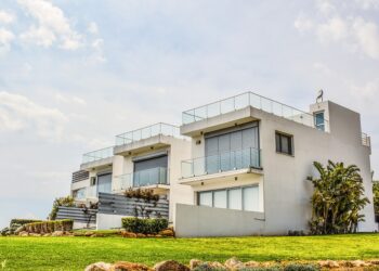 The Real Impact of Foreign Property Ownership Laws on International Investment